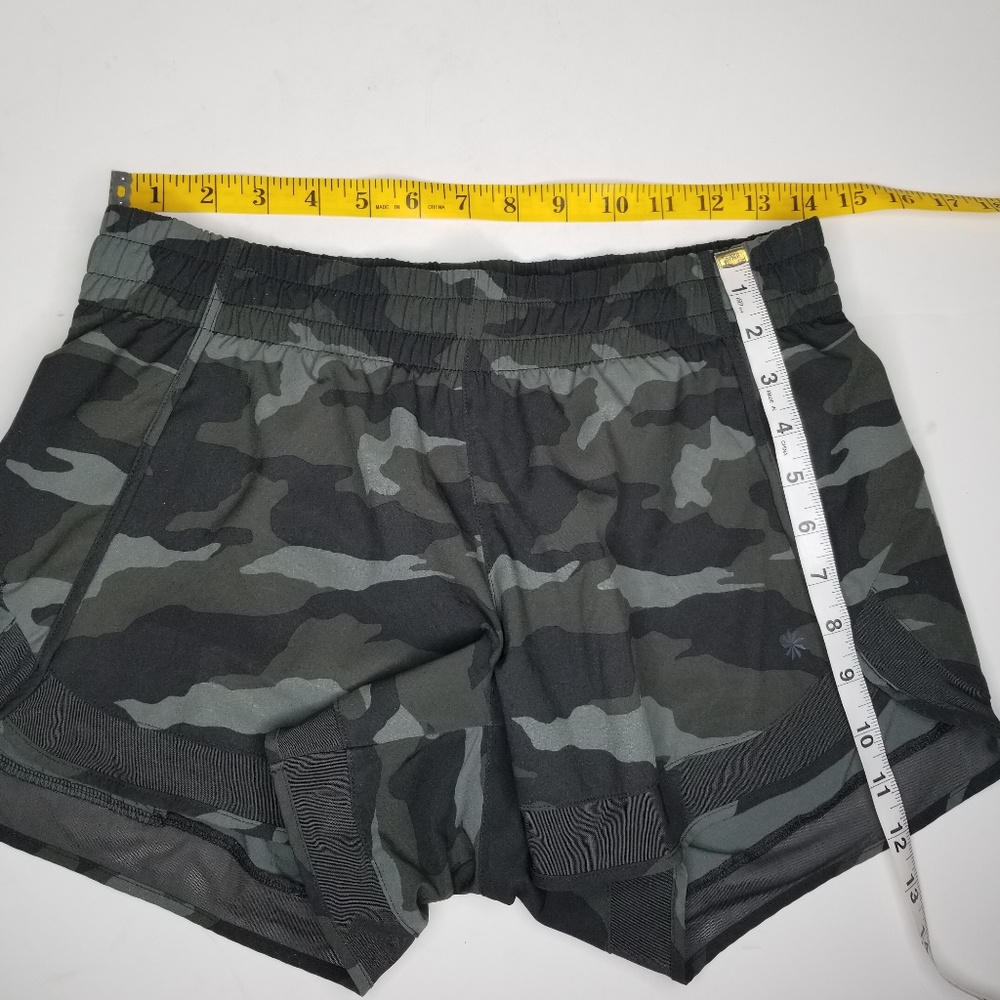 ATHLETA Mesh Racer Run Printed Short - Picture 12 of 14